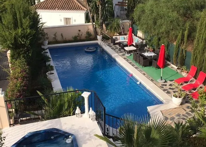 Finca Hotel *